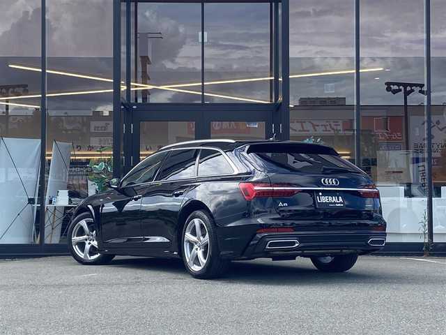 アウディ Ａ６ 45TFSIクワトロスポーツ 福岡県 2020(令2)年 4.8万km 黒 ・アダプティブクルーズコントロール/・純正ＨＤＤナビ／ＵＳＢ／Ｂｌｕｅｔｏｏｔｈ／ＡｐｐｌｅＣａｒＰｌａｙ/・バックカメラ/・黒革シート／シートヒーター/・前後ドライブレコーダー/・フルセグ/・ＥＴＣ/・純正19AW/・プッシュスタート/・パーキングアシスト/・アイドリングストップ/・スマートキー/・スペアキー/・電動リアゲート/・パワーシート/・レーンキープアシスト/・オートライト/・LEDライト/・パドルシフト/・保証書/・取扱説明書