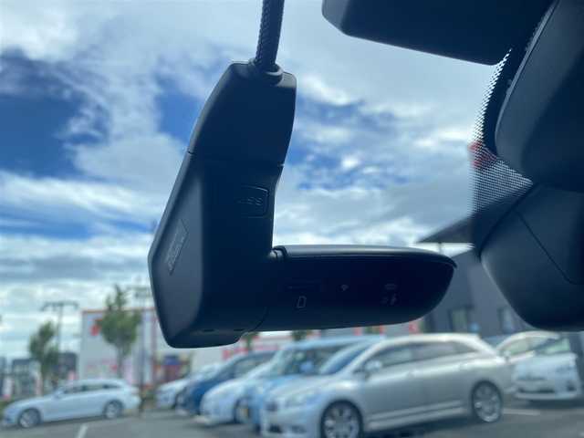 アウディ Ａ６ 45TFSIクワトロスポーツ 福岡県 2020(令2)年 4.8万km 黒 ・アダプティブクルーズコントロール/・純正ＨＤＤナビ／ＵＳＢ／Ｂｌｕｅｔｏｏｔｈ／ＡｐｐｌｅＣａｒＰｌａｙ/・バックカメラ/・黒革シート／シートヒーター/・前後ドライブレコーダー/・フルセグ/・ＥＴＣ/・純正19AW/・プッシュスタート/・パーキングアシスト/・アイドリングストップ/・スマートキー/・スペアキー/・電動リアゲート/・パワーシート/・レーンキープアシスト/・オートライト/・LEDライト/・パドルシフト/・保証書/・取扱説明書