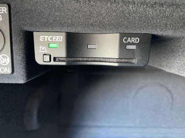 アウディ Ａ６ 45TFSIクワトロスポーツ 福岡県 2020(令2)年 4.8万km 黒 ・アダプティブクルーズコントロール/・純正ＨＤＤナビ／ＵＳＢ／Ｂｌｕｅｔｏｏｔｈ／ＡｐｐｌｅＣａｒＰｌａｙ/・バックカメラ/・黒革シート／シートヒーター/・前後ドライブレコーダー/・フルセグ/・ＥＴＣ/・純正19AW/・プッシュスタート/・パーキングアシスト/・アイドリングストップ/・スマートキー/・スペアキー/・電動リアゲート/・パワーシート/・レーンキープアシスト/・オートライト/・LEDライト/・パドルシフト/・保証書/・取扱説明書