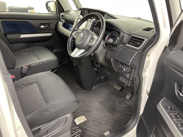 トヨタ ルーミー カスタムG S 道央・札幌 2017(平29)年 3.1万km パールホワイトⅢ ・社外ＳＤナビ（ＣＤ、ＤＶＤ）/・フルセグＴＶ/・両側パワースライドドア/・ワンオーナー/・衝突軽減ブレーキ/・クルーズコントロール/・車線逸脱警報/・先行車発信通知/・フロントフォグランプ/・ワイパーデアイサー/・純正エンジンスターター/・スペアキー/・スマートキー