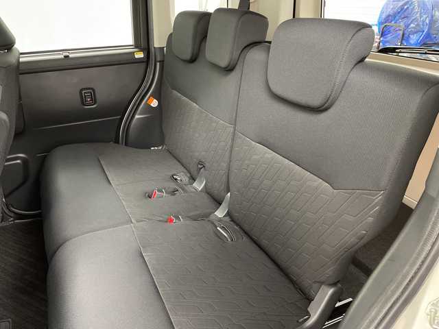 トヨタ ルーミー カスタムG S 道央・札幌 2017(平29)年 3.1万km パールホワイトⅢ ・社外ＳＤナビ（ＣＤ、ＤＶＤ）/・フルセグＴＶ/・両側パワースライドドア/・ワンオーナー/・衝突軽減ブレーキ/・クルーズコントロール/・車線逸脱警報/・先行車発信通知/・フロントフォグランプ/・ワイパーデアイサー/・純正エンジンスターター/・スペアキー/・スマートキー