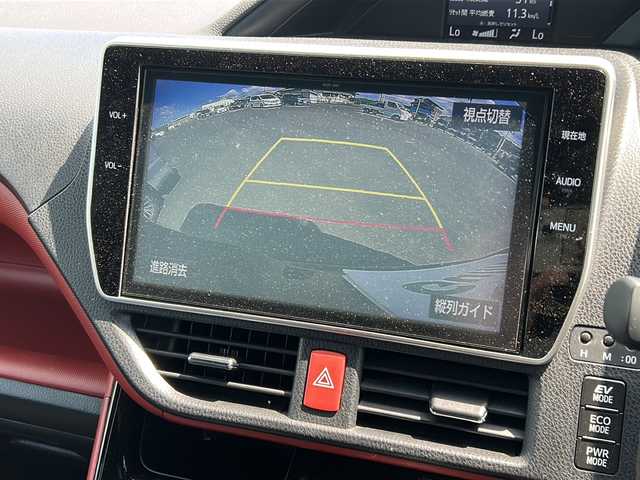 トヨタ ヴォクシー ハイブリッド ZS 鹿児島県 2017(平29)年 8.5万km ブラック セーフティセンスC/TRDエアロ/純正10インチナビ/　　CD/DVD/BT/フルセグ/バックカメラ/両側パワースライドドア/クルーズコントロール/LEDオートライト/シートヒーター/純正17インチアルミホイール/リアオートエアコン/スマートキー/ETC