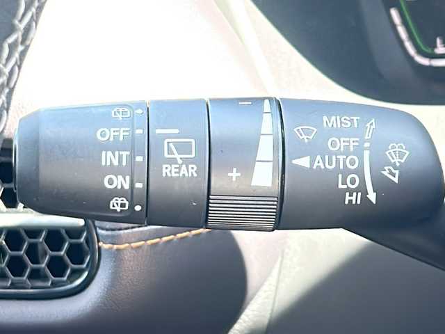 ホンダ ＺＲ－Ｖ ハイブリッド e:HEV Z 岩手県 2023(令5)年 1.4万km スーパープラチナグレーメタリック ＢＯＳＥサウンド　ホンダセンシング　ホンダコネクトナビ　全周囲Ｃ　スマートフォン連携　ＵＳＢ　フルセグ　電動Ｒゲート　本革シート　全席シートヒーター　ステアリングヒーター　純正１８ＡＷ　ＥＴＣ２．０