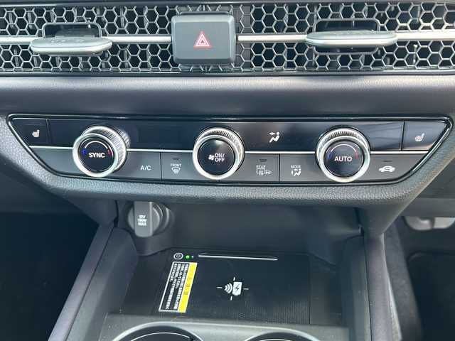 ホンダ ＺＲ－Ｖ ハイブリッド e:HEV Z 岩手県 2023(令5)年 1.4万km スーパープラチナグレーメタリック ＢＯＳＥサウンド　ホンダセンシング　ホンダコネクトナビ　全周囲Ｃ　スマートフォン連携　ＵＳＢ　フルセグ　電動Ｒゲート　本革シート　全席シートヒーター　ステアリングヒーター　純正１８ＡＷ　ＥＴＣ２．０