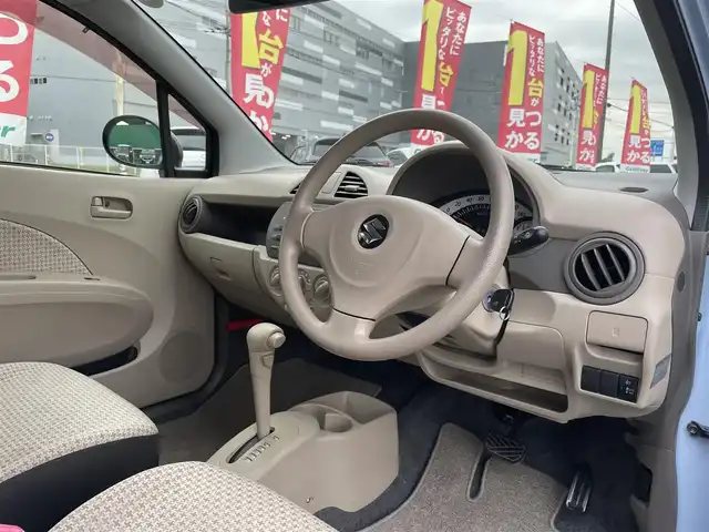 スズキ アルト G 千葉県 2013(平25)年 5.8万km エアブルーメタリック ワンオーナー/純正CDオーディオ/キーレスキー/ヘッドライトレベライザー/電動格納ドアミラー/ドアバイザー/新車時保証書/取扱説明書/スペアキー