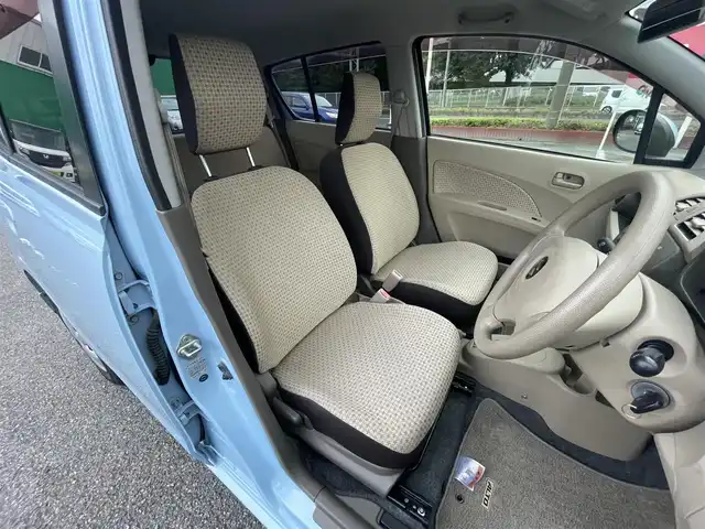 スズキ アルト G 千葉県 2013(平25)年 5.8万km エアブルーメタリック ワンオーナー/純正CDオーディオ/キーレスキー/ヘッドライトレベライザー/電動格納ドアミラー/ドアバイザー/新車時保証書/取扱説明書/スペアキー