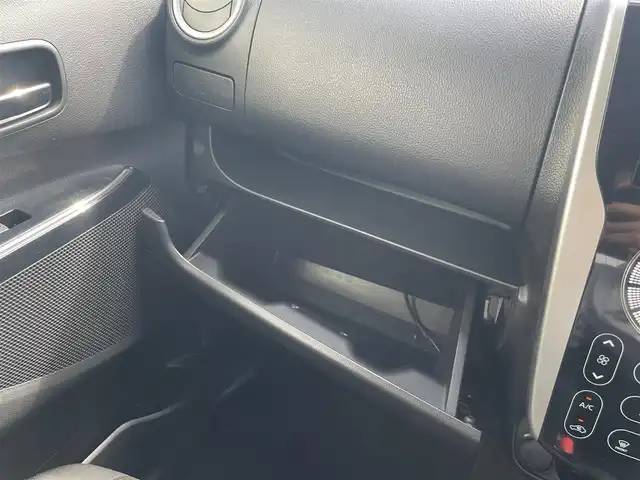 日産 デイズ ハイウェイスターX 熊本県 2017(平29)年 3.8万km プレミアムパープルP ワンオーナー車/保証書・取説有り/純正SDナビDTV/・CD/フルセグ/USB/SD/アラウンドビューカメラ/HIDヘッドライト/純正ドライブレコーダー/ハイビームアシスト/ウィンカードアミラー/エマージェンシーブレーキ/マット/バイザー/インテリキー/スペアキー×1本