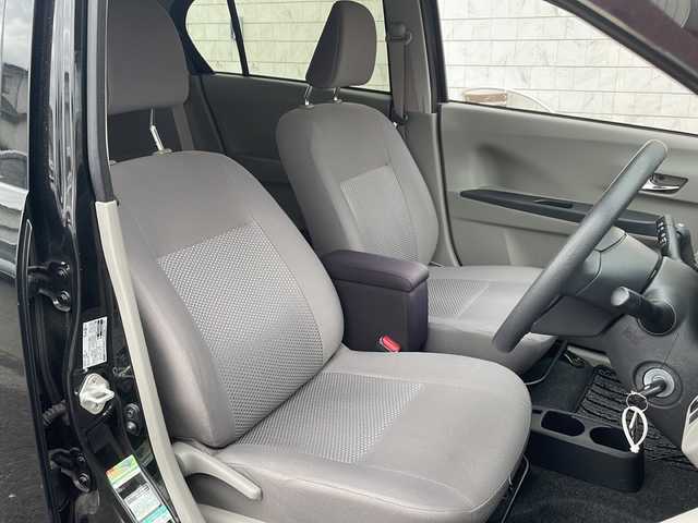 ダイハツ ミラ イース Xf SA 福島県 2014(平26)年 9.6万km ブラックマイカメタリック 4WD ナビ フルセグTV Bluetooth 衝突被害軽減ブレーキ ETC 横滑り防止機能 リモコンキー スペアキー フロアマット ドアバイザー 社外アルミホイール アイドリングストップ