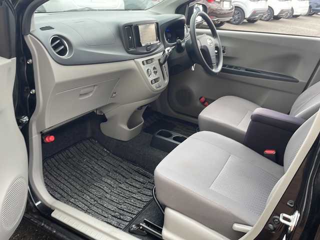 ダイハツ ミラ イース Xf SA 福島県 2014(平26)年 9.6万km ブラックマイカメタリック 4WD ナビ フルセグTV Bluetooth 衝突被害軽減ブレーキ ETC 横滑り防止機能 リモコンキー スペアキー フロアマット ドアバイザー 社外アルミホイール アイドリングストップ
