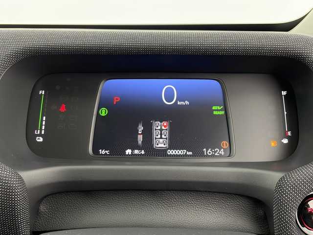 ホンダ フリード ハイブリット e:HEV AIR EX 愛知県 2025(令7)年 0.1千km プラチナホワイトパール /R7年10月登録済未使用車//純正HondaCONNECTナビ(LXM-242ZFNI)//フルセグTV/AMFM/Bluetooth/USB//AppleCarPlay/AndroidAuto//バックカメラ//HondaSENSING//前後パーキングセンサー//ブラインドスポットインフォメーション//オートハイビーム//フルLEDヘッドライト//オートライト//両側パワースライドドア//後席サンシェード//プライムスムースコンビシート//2列目キャプテンシート//純正15インチアルミホイール//電子パーキングブレーキ//ブレーキホールド//革巻きステアリング//ステアリングスイッチ//プッシュスタート//電動格納ミラー//新車保証書・取扱説明書//スペアキー