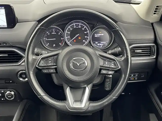 マツダ ＣＸ－５ XD Lパッケージ 埼玉県 2017(平29)年 7.1万km マシーングレープレミアムM 純正ナビ/ CD DVD 地デジTV Bluetooth/バックカメラ/ヘッドアップディスプレイ/衝突軽減ブレーキ/レーダークルーズコントロール/レーンキープアシスト/ブラインドスポットモニター/クリアランスソナー /シートヒーター /ステアリングヒーター/パワーバックドア /LEDオートライト/ETC