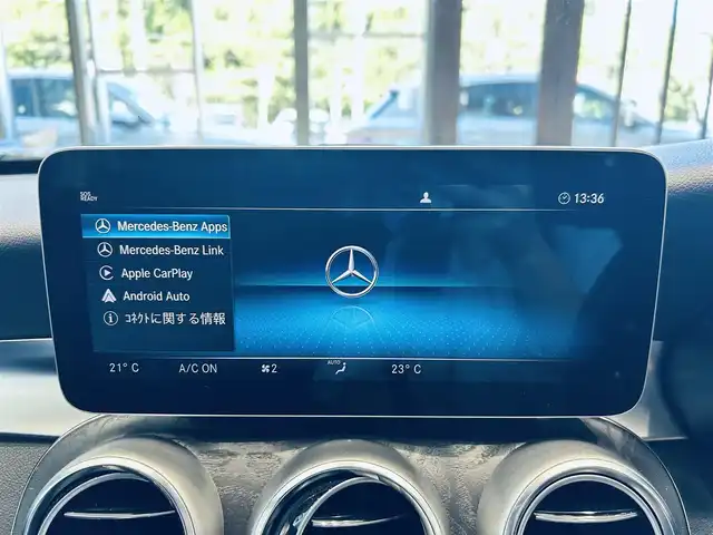 メルセデス・ベンツ Ｃ２００ アバンギャルド AMGライン 大阪府 2019(平31)年 5.9万km オブシディアンブラック レーダーセーフティP/純正ナビ/TV/バックカメラ/applecarplay/ACＣ/ブラインドスポット/クリアランスソナー/黒革/メモリ付きパワーシート/シートヒーター/パドルシフト/純正18インチＡＷ/LＥＤヘッドライト