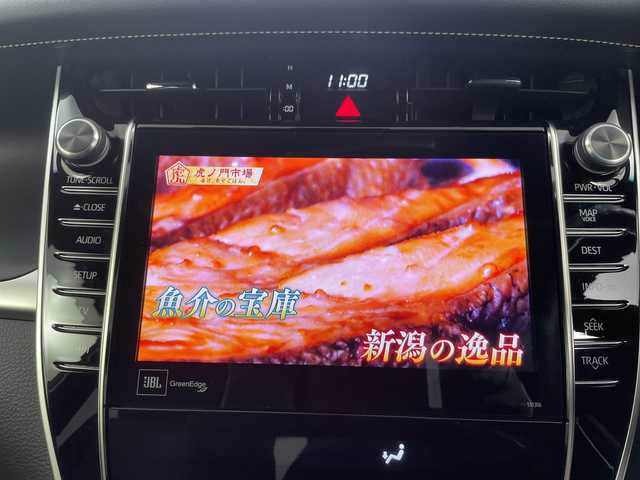 トヨタ ハリアー ハイブリッド プログレス メタル&レザーP 道央・札幌 2017(平29)年 3万km ダークレッドマイカメタリック ・４ＷＤ/寒冷地仕様　/・ＪＢＬサウンドシステム　/・純正メーカーナビ/・CD/DVD/SD/USB/AUX/BT/フルセグTV/・トヨタセーフティーセンス　/・プリクラッシュセーフティー　/・レーダークルーズコントロール　/・パワーバックドア　/・パノラミックビューモニター　/・オートハイビーム/三眼LEDライト/・ワイパーデアイサー/・ビルトインETC/・ステアリングスイッチ/・レザーシート/・シートヒーター/パワーシート/・ベンチレーションシート/・シートポジションメモリー/・純正エンジンスターター/・スマートキー/スペアキー/カードキー/・MTモード付AT/・ドアバイザー