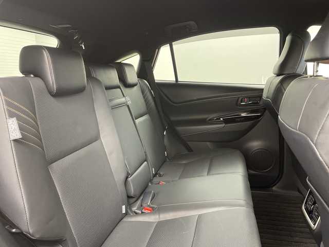 トヨタ ハリアー ハイブリッド プログレス メタル&レザーP 道央・札幌 2017(平29)年 3万km ダークレッドマイカメタリック ・４ＷＤ/寒冷地仕様　/・ＪＢＬサウンドシステム　/・純正メーカーナビ/・CD/DVD/SD/USB/AUX/BT/フルセグTV/・トヨタセーフティーセンス　/・プリクラッシュセーフティー　/・レーダークルーズコントロール　/・パワーバックドア　/・パノラミックビューモニター　/・オートハイビーム/三眼LEDライト/・ワイパーデアイサー/・ビルトインETC/・ステアリングスイッチ/・レザーシート/・シートヒーター/パワーシート/・ベンチレーションシート/・シートポジションメモリー/・純正エンジンスターター/・スマートキー/スペアキー/カードキー/・MTモード付AT/・ドアバイザー