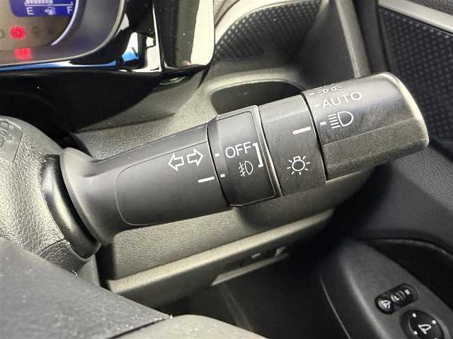 ホンダ Ｎ ＷＧＮ カスタム G SSパッケージ 愛知県 2017(平29)年 8.7万km プレミアムホワイトパールⅡ 純正ナビ/（CD/DVD/BT/ワンセグ）/ETC/バックカメラ/СТВА/横滑り防止/クルーズコントロール/ステアリングスイッチ/USB充電/ディスチャージヘッドライト/LEDフォグランプ/14インチアルミホイール/電格ミラー/純正フロアマット/スマートキー