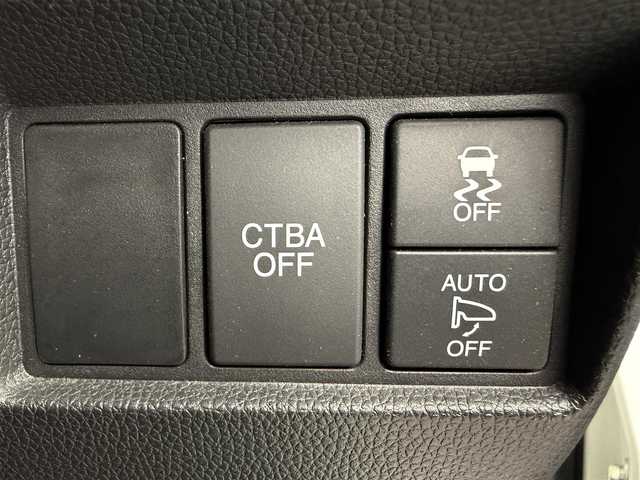 ホンダ Ｎ ＷＧＮ カスタム G SSパッケージ 愛知県 2017(平29)年 8.7万km プレミアムホワイトパールⅡ 純正ナビ/（CD/DVD/BT/ワンセグ）/ETC/バックカメラ/СТВА/横滑り防止/クルーズコントロール/ステアリングスイッチ/USB充電/ディスチャージヘッドライト/LEDフォグランプ/14インチアルミホイール/電格ミラー/純正フロアマット/スマートキー