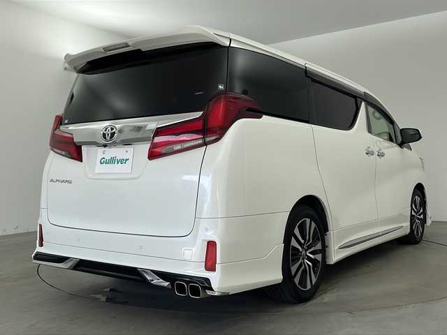 トヨタ アルファード S Cパッケージ 兵庫県 2018(平30)年 4.2万km ホワイトパールクリスタルシャイン ・サンルーフ/・モデリスタエアロ/・モデリスタマフラーカッター/・アイドリングストップ/・トヨタセーフティーセンス/・プリクラッシュセーフティ/・レーントレーシングアシスト/・クリアランスソナー/・パーキングサポートブレーキ/・ロードサインアシスト/・レーダークルーズコントロール/・オートマチックハイビーム/・ナノイー/・純正10インチSDナビ＆フルセグ＆BT＆USB＆DVD/・HDMI接続/・バックカメラ/・両側パワースライドドア/・ビルトインETC/・革巻きステアリング/・ステアリングスイッチ/・ステアリングヒーター/・前席シートヒーター/・前席シートベンチレーション/・前席パワーシート/・運転席メモリーシート/・合皮シート/・スマートキー/・プッシュスタート/・デジタルインナーミラー/・純正18インチアルミホイール