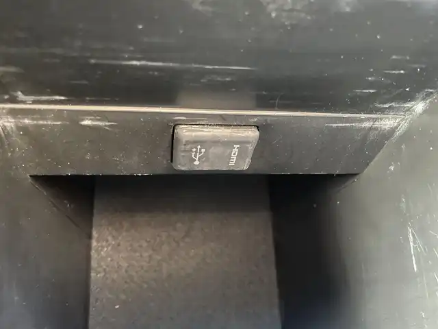 トヨタ ヴェルファイア Z Aエディション 島根県 2017(平29)年 6.8万km バーニングブラッククリスタルシャインガラスフレーク 純正９インチＳＤナビ　/純正12.1インチフリップダウンモニター　/フルセグＴＶ　/ＤＶＤ再生　/Ｂｌｕｅｔｏｏｔｈ接続　/バックカメラ　/両側パワースライドドア　/前方ドライブレコーダー　/ビルトインＥＴＣ２．０　/クルーズコントロール　/前後コーナーセンサー　/電動パーキングブレーキ・オートホールド/スマートキー・プッシュスタート　/純正LEDライト/純正１８インチアルミホイール/純正フロアマット/取扱説明書（本体＋ナビ）/スペアキー1本