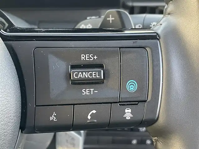 日産 セレナ ハイウェイスター V 岡山県 2023(令5)年 4.2万km ダイヤモンドブラック 登録時走行距離km/純正12.3インチナビ/フルセグTV(AM/FM/Bluetooth/AppleCarPlay)/両側パワースライドドア/ハンズフリーパワースライドドア/アラウンドビューモニター/ビルトインETC/インテリジェントルームミラー/プロパイロット/・インテリジェントクルーズコントロール/・車線逸脱防止支援システム/ハンドル支援/クリアランスソナー/衝突軽減ブレーキ/横滑り防止装置/オートマチックハイビーム/アイドリングストップ/電子パーキングブレーキ/オートブレーキホールド/ワイヤレス充電器/1６インチ純正AW/フロアマット