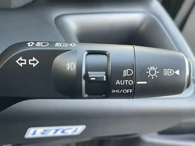 日産 セレナ ハイウェイスター V 岡山県 2023(令5)年 4.2万km ダイヤモンドブラック 登録時走行距離km/純正12.3インチナビ/フルセグTV(AM/FM/Bluetooth/AppleCarPlay)/両側パワースライドドア/ハンズフリーパワースライドドア/アラウンドビューモニター/ビルトインETC/インテリジェントルームミラー/プロパイロット/・インテリジェントクルーズコントロール/・車線逸脱防止支援システム/ハンドル支援/クリアランスソナー/衝突軽減ブレーキ/横滑り防止装置/オートマチックハイビーム/アイドリングストップ/電子パーキングブレーキ/オートブレーキホールド/ワイヤレス充電器/1６インチ純正AW/フロアマット