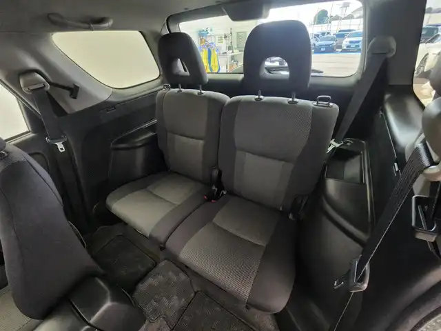 トヨタ ＲＡＶ４ J X Gパッケージ 愛知県 2005(平17)年 16.1万km シルバーM ・保証書/・取扱説明書/・背面タイヤ/・オートエアコン/・サマータイヤ積込/・フロアマット/・ドアバイザー/・電動格納ミラー/・フォグライト/・スペアキー