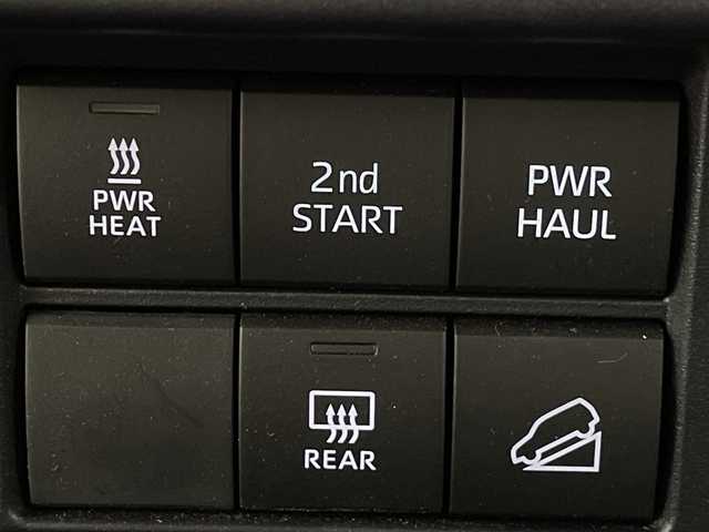 トヨタ ランドクルーザー AX 群馬県 2024(令6)年 1.3万km アティチュードブラックマイカ アルパインディスプレイオーディオ　ＪＡＯＳフロントバンパーガーニッシュ バックカメラ　パンテーラセキュリティー　ハーフレザーシート　LEDヘッドライト　クルーズコントロール　衝突被害軽減ブレーキ　禁煙