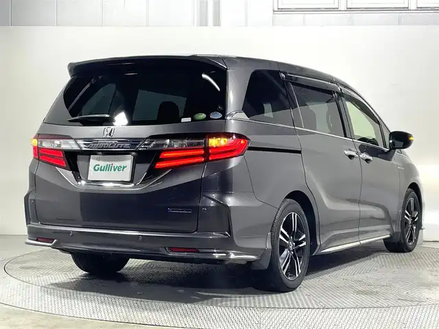 ホンダ オデッセイ ハイブリッド アブソルートセンシングアドバンP 大阪府 2016(平28)年 3.4万km モダンスティールM 純正ナビＴＶ　全方位カメラ　両側パワスラ　衝突軽減　レーダークルコン　ＥＴＣ　ハーフレザー　パワーシート　ＬＥＤヘッドライト　クリアランスソナー　レーンアシスト　スマートキー　プッシュスタート