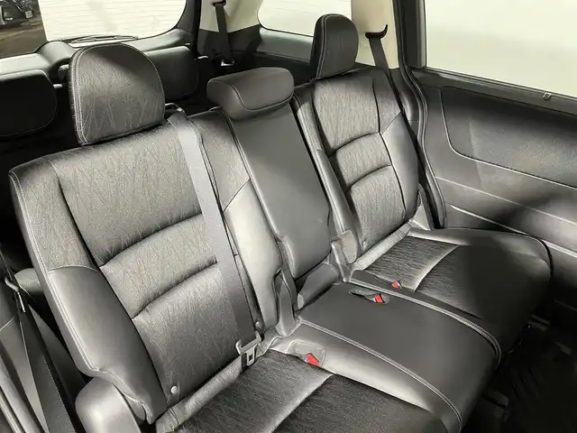 ホンダ オデッセイ ハイブリッド アブソルートセンシングアドバンP 大阪府 2016(平28)年 3.4万km モダンスティールM 純正ナビＴＶ　全方位カメラ　両側パワスラ　衝突軽減　レーダークルコン　ＥＴＣ　ハーフレザー　パワーシート　ＬＥＤヘッドライト　クリアランスソナー　レーンアシスト　スマートキー　プッシュスタート