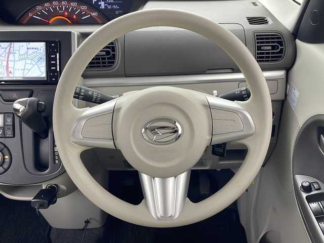 ダイハツ タント X SA 秋田県 2014(平26)年 5.1万km コットンアイボリー 4WD/社外SDナビ　/片側パワースライドドア　/衝突被害軽減ブレーキ　/フルセグTV/AM/FM/CD/DVD/Bluetooth/社外エンジンスターター　/アイドリングストップ　/横滑り防止装置/オートエアコン　/オートライト　/ハロゲンライト　/スマートキー　/リアサンシェード/サイドバイザー/電動格納ミラー/社外アルミホイール