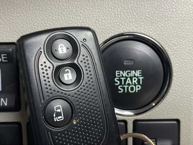 ダイハツ タント X SA 秋田県 2014(平26)年 5.1万km コットンアイボリー 4WD/社外SDナビ　/片側パワースライドドア　/衝突被害軽減ブレーキ　/フルセグTV/AM/FM/CD/DVD/Bluetooth/社外エンジンスターター　/アイドリングストップ　/横滑り防止装置/オートエアコン　/オートライト　/ハロゲンライト　/スマートキー　/リアサンシェード/サイドバイザー/電動格納ミラー/社外アルミホイール