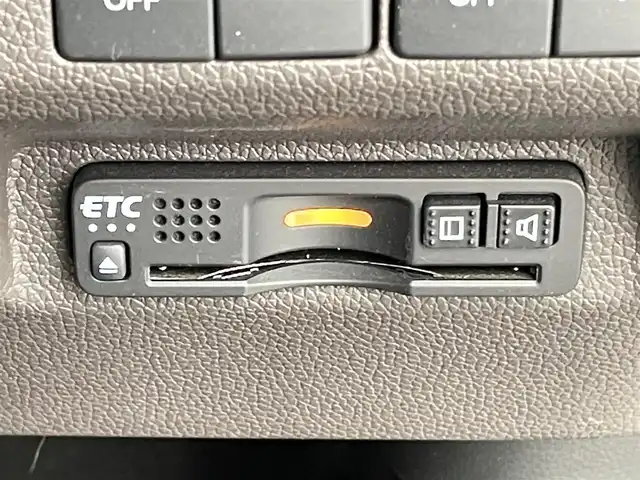 ホンダ フリード G ホンダセンシング 千葉県 2021(令3)年 5.4万km プラチナホワイトパール 禁煙車/純正9インチナビ/・VXM-217VFNi/・CD/DVD/BT/ACP/フルセグ/純正11.6型フリップダウンモニター/ホンダセンシング/バックカメラ/両側パワースライドドア/レーダークルーズコントロール/車線逸脱警報/前席シートヒーター/ワイパーデアイサー/ビルトインETC/2列目ロールサンシェイド/スマートキー/スペアキー/オートリトラミラー