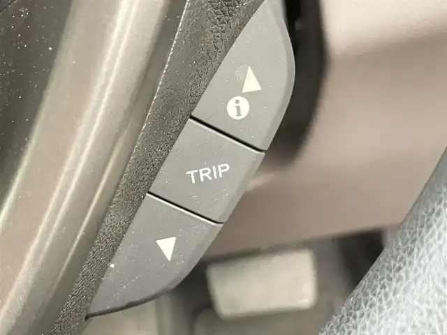 ホンダ フリード G ホンダセンシング 千葉県 2021(令3)年 5.4万km プラチナホワイトパール 禁煙車/純正9インチナビ/・VXM-217VFNi/・CD/DVD/BT/ACP/フルセグ/純正11.6型フリップダウンモニター/ホンダセンシング/バックカメラ/両側パワースライドドア/レーダークルーズコントロール/車線逸脱警報/前席シートヒーター/ワイパーデアイサー/ビルトインETC/2列目ロールサンシェイド/スマートキー/スペアキー/オートリトラミラー