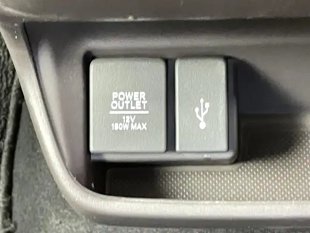 ホンダ フリード G ホンダセンシング 千葉県 2021(令3)年 5.4万km プラチナホワイトパール 禁煙車/純正9インチナビ/・VXM-217VFNi/・CD/DVD/BT/ACP/フルセグ/純正11.6型フリップダウンモニター/ホンダセンシング/バックカメラ/両側パワースライドドア/レーダークルーズコントロール/車線逸脱警報/前席シートヒーター/ワイパーデアイサー/ビルトインETC/2列目ロールサンシェイド/スマートキー/スペアキー/オートリトラミラー