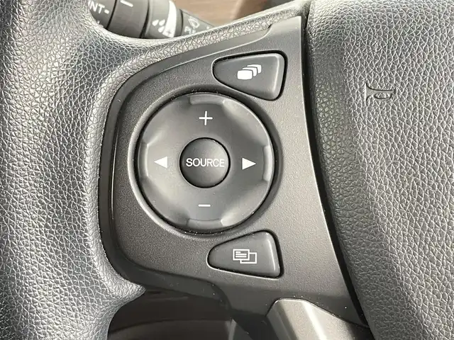 ホンダ フリード G ホンダセンシング 千葉県 2021(令3)年 5.4万km プラチナホワイトパール 禁煙車/純正9インチナビ/・VXM-217VFNi/・CD/DVD/BT/ACP/フルセグ/純正11.6型フリップダウンモニター/ホンダセンシング/バックカメラ/両側パワースライドドア/レーダークルーズコントロール/車線逸脱警報/前席シートヒーター/ワイパーデアイサー/ビルトインETC/2列目ロールサンシェイド/スマートキー/スペアキー/オートリトラミラー