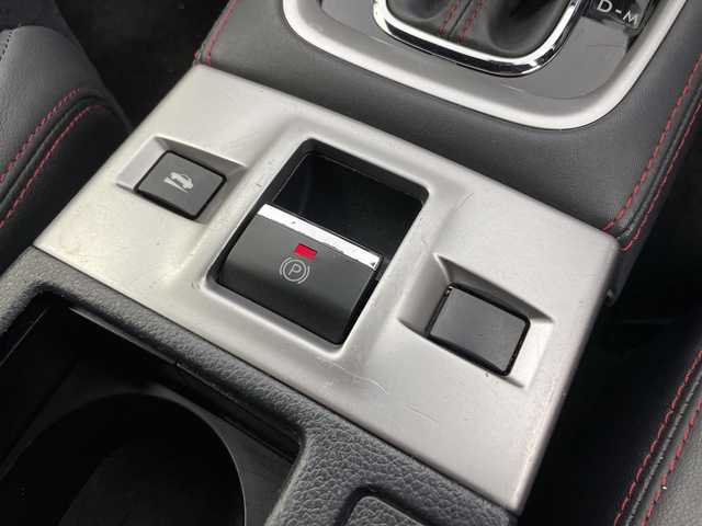 スバル ＷＲＸ Ｓ４ 2．0GT‐S アイサイト 富山県 2017(平29)年 6.2万km クリスタルホワイトP 純正ナビ（AM/FM/DVD/フルセグ）/バックカメラ/ドライブレコーダー/ETC/ブラインドスポットモニター/ハーフレザーシート/D/N席パワーシート/衝突被害軽減システム/レーダークルーズコントロール/レーンキープアシスト/コーナーセンサー/横滑り防止装置/純正アルミホイール/純正フロアマット/オートLEDライト/フォグライト/電子パーキング/革巻きステアリング/ステアリングスイッチ/パドルシフト