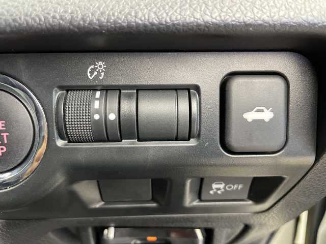 スバル ＷＲＸ Ｓ４ 2．0GT‐S アイサイト 富山県 2017(平29)年 6.2万km クリスタルホワイトP 純正ナビ（AM/FM/DVD/フルセグ）/バックカメラ/ドライブレコーダー/ETC/ブラインドスポットモニター/ハーフレザーシート/D/N席パワーシート/衝突被害軽減システム/レーダークルーズコントロール/レーンキープアシスト/コーナーセンサー/横滑り防止装置/純正アルミホイール/純正フロアマット/オートLEDライト/フォグライト/電子パーキング/革巻きステアリング/ステアリングスイッチ/パドルシフト