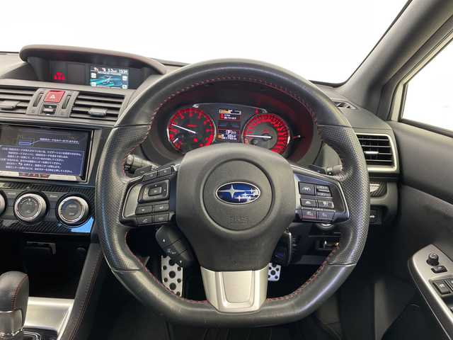 スバル ＷＲＸ Ｓ４ 2．0GT‐S アイサイト 富山県 2017(平29)年 6.2万km クリスタルホワイトP 純正ナビ（AM/FM/DVD/フルセグ）/バックカメラ/ドライブレコーダー/ETC/ブラインドスポットモニター/ハーフレザーシート/D/N席パワーシート/衝突被害軽減システム/レーダークルーズコントロール/レーンキープアシスト/コーナーセンサー/横滑り防止装置/純正アルミホイール/純正フロアマット/オートLEDライト/フォグライト/電子パーキング/革巻きステアリング/ステアリングスイッチ/パドルシフト