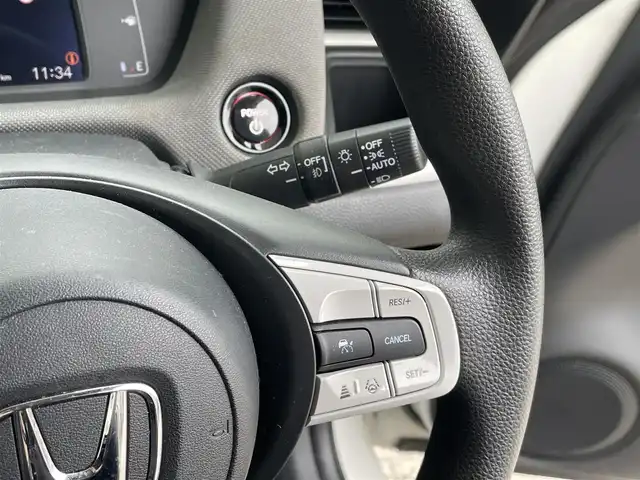 ホンダ フィット e:HEVクロスター 青森県 2022(令4)年 4.2万km プラチナホワイトパール ●ワンオーナー/●純正ＳＤナビフルセグ/（ＶＸＭ－２１５ＶＦＥＩ）/●バックモニター/●ＬＥＤヘッドライト/●純正エンスタ/●純正１６ＡＷ夏/●純正１６ＡＷ冬/●Ｈｏｎｄａ　ＳＥＮＳＩＮＧ/●カーテンエアバック/●スマートキー/●スペアキー/●新車時保証書/●取扱い説明書