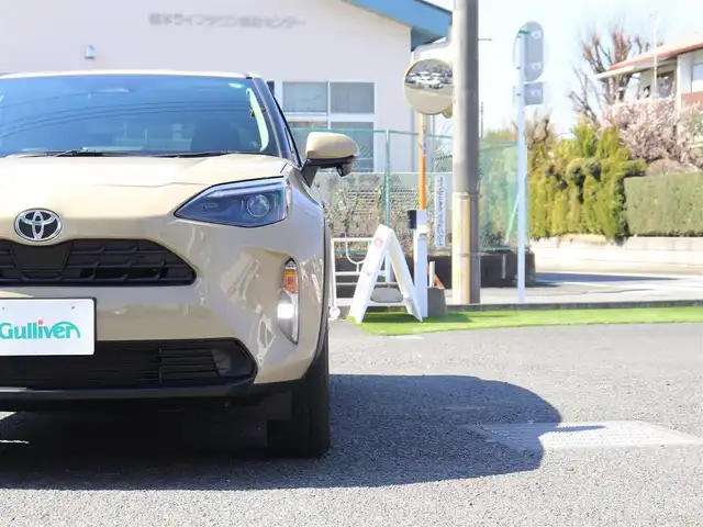 トヨタ ヤリスクロス ハイブリッド G 神奈川県 2024(令6)年 0.7万km ベージュ ワンオーナー /セーフティセンス（衝突回避支援パッケージ）/：8インチディスプレイオーディオ/：Bluetoothオーディオ/：バックカメラ/ビルトインETC/純正１６インチアルミホイール/ーーーーーーーーーーーーーーーーーーーーーーーーーーー/保証書/取説ナビ説/スペアスマートキー×１