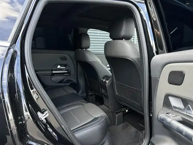 メルセデス・ベンツ ＧＬＡ２００ｄ 4マチック AMGライン 茨城県 2020(令2)年 4.3万km コスモスブラック アドバンスドＰＫＧ　/パノラマＳＲ　/ＨＵＤ　/アドバンスドサウンド　/アンビエントライト　/AMGレザーエクスクルーシブパッケージ/本革ツートン　/シートヒーター　/Ｍ付パワーシート　/３６０度カメラ　/ＲＳＰ　/ＡＣＣ　/ナビ　/ＴＶ　/ＢＴ　/ＰＷテールゲート/禁煙車