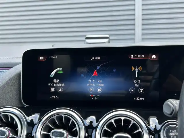 メルセデス・ベンツ ＧＬＡ２００ｄ 4マチック AMGライン 茨城県 2020(令2)年 4.3万km コスモスブラック アドバンスドＰＫＧ　/パノラマＳＲ　/ＨＵＤ　/アドバンスドサウンド　/アンビエントライト　/AMGレザーエクスクルーシブパッケージ/本革ツートン　/シートヒーター　/Ｍ付パワーシート　/３６０度カメラ　/ＲＳＰ　/ＡＣＣ　/ナビ　/ＴＶ　/ＢＴ　/ＰＷテールゲート/禁煙車
