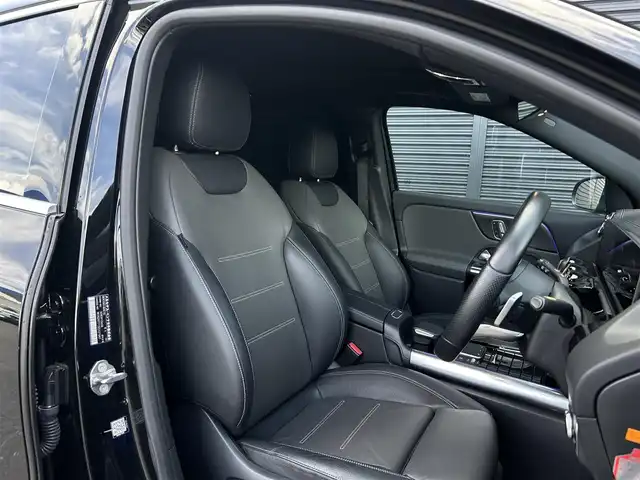 メルセデス・ベンツ ＧＬＡ２００ｄ 4マチック AMGライン 茨城県 2020(令2)年 4.3万km コスモスブラック アドバンスドＰＫＧ　/パノラマＳＲ　/ＨＵＤ　/アドバンスドサウンド　/アンビエントライト　/AMGレザーエクスクルーシブパッケージ/本革ツートン　/シートヒーター　/Ｍ付パワーシート　/３６０度カメラ　/ＲＳＰ　/ＡＣＣ　/ナビ　/ＴＶ　/ＢＴ　/ＰＷテールゲート/禁煙車