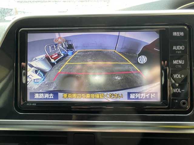 トヨタ シエンタ ハイブリッド G 静岡県 2020(令2)年 2.8万km ホワイトパールクリスタルシャイン ●純正ディーラーナビ/(ワンセグ/CD/Bluetooth)/(NSCW-W68)/●バックカメラ/●衝突軽減システム/●クルーズコントロール/●レーンキープアシスト/●コーナーセンサー/●両側パワースライドドア/●LEDライト/●オートライト/●オートマチックハイビーム/●フォグランプ/●革巻きステアリング/●ステアリングスイッチ/●ETC/●電動格納ウィンカーミラー/●ISOFIX/●プッシュスタート/●スマートキー/●純正フロアマット/●ドアバイザー/●横滑り防止装置/●純正16インチアルミホイール/●ダブルSRS+ABS/●保証書/●取扱説明書