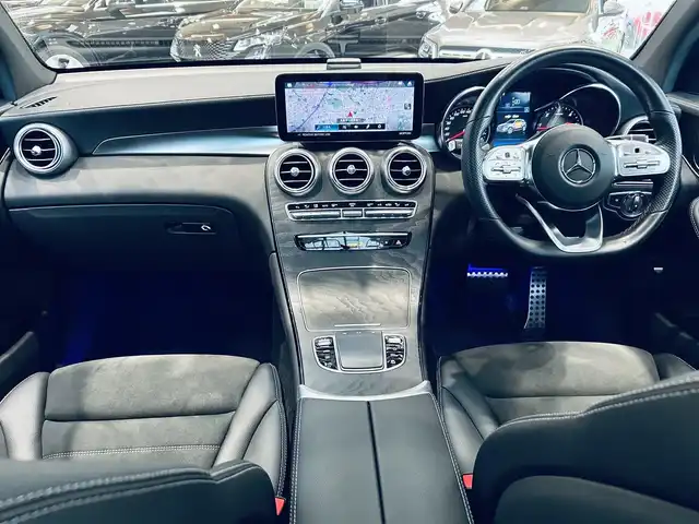 メルセデス・ベンツ ＧＬＣ２２０ d 4マチック AMGライン 大阪府 2022(令4)年 2.9万km オブシディアンブラック レーダーセーフティ/サンルーフ/ハーフ革/メモリパワーシート/シートヒーター/ACC/純正ナビ/TV/360度カメラ/applecarplay/純正19インチAW/LEDヘッドライト/アンビエントライト/電動リアゲート/ブラインドスポット
