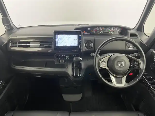 ホンダ Ｎ ＢＯＸ カスタム G L ターボ ホンダセンシング 埼玉県 2020(令2)年 3.8万km プラチナホワイトパール 純正8インチナビ/ CD DVD フルセグTV Bluetooth/バックカメラ/アダクティブクルーズコントロール/レーンキープアシスト/ビルトインETC/シートヒーター/両側パワースライドドア/コーナーセンサー/プッシュスタート/ビルトインETC/スマートキー/パドルシフト/アイドリングストップ