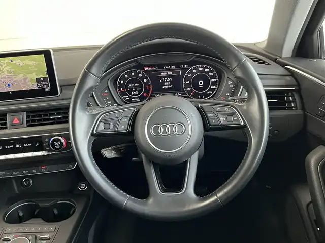 アウディ Ａ４ 45TFSIクワトロ マイスターシュトック 山形県 2020(令2)年 4.3万km パール 純正ナビ/バックカメラ/レザーシート/パワーシート/オートライト/コーナーセンサー/バーチャルコックピット/アダプティブクルーズコントロール/シートヒーター/Audiプレセンス/サイドアシスト/アクティブレーンアシスト/マトリクスLEDヘッドライト/レインセンサー