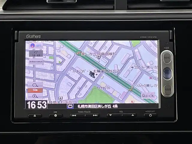 ホンダ シャトル ハイブリッド X 道央・札幌 2015(平27)年 4.2万km クリスタルブラックパール ・４WD/・寒冷地仕様/・衝突軽減システム/・純正メモリナビ/　BT/CD/DVD/・バックカメラ/・フルセグTV/・シティブレーキアクティブシステム/・パドルシフト/・ステアリングスイッチ/・プッシュスタート/・スマートキー/・ETC/・ドライブレコーダー/・オートエアコン/・横滑り防止/・ハーフレザーシート/・LEDヘッドライト