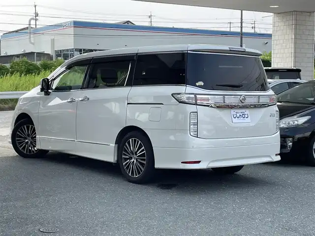 日産 エルグランド 250ハイウェイスター 愛知県 2014(平26)年 9.6万km ブリリアントホワイトパール (株)IDOMが運営する【じしゃロン豊川店】の自社ローン専用車両になります。こちらは現金またはオートローンご利用時の価格です。自社ローンご希望の方は別途その旨お申付け下さい/純正フロアマット/純正アルミホイール/フリップダウンモニター/クルーズコントロール/両側パワースライドドア/プッシュスタート/ウィンカーミラー/オートライト