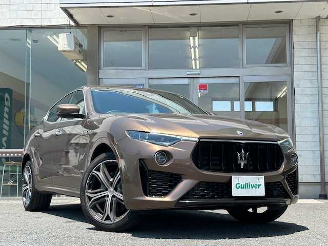 マセラティ レヴァンテ S グランスポーツ 埼玉県 2021(令3)年 1.8万km 茶 国内20台限定車/ぜニアペッレテッスータ/メーカーナビ/全方位カメラ/レーダークルーズコントロール/LEDヘッドライト/Bowers &Wilkinsサウンド/パワーバックドア/ドライブレコーダー
