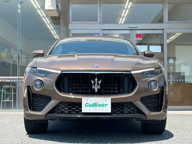 マセラティ レヴァンテ S グランスポーツ 埼玉県 2021(令3)年 1.8万km 茶 国内20台限定車/ぜニアペッレテッスータ/メーカーナビ/全方位カメラ/レーダークルーズコントロール/LEDヘッドライト/Bowers &Wilkinsサウンド/パワーバックドア/ドライブレコーダー